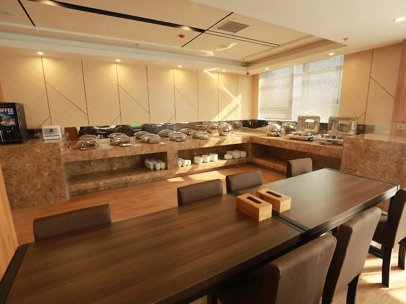格林豪泰安阳内黄县枣乡大道商务酒店 酒店